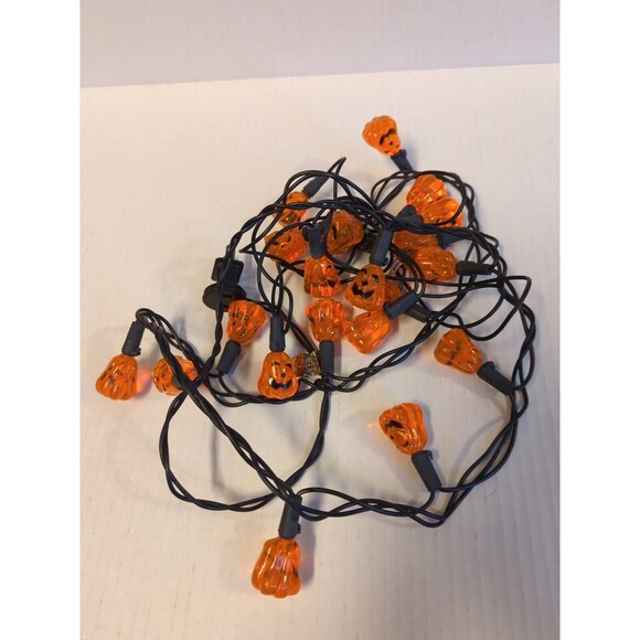 Halloween Pumpkin LED String Lights Black Wire 3D 20 Lights Orange - Picture 1 of 7